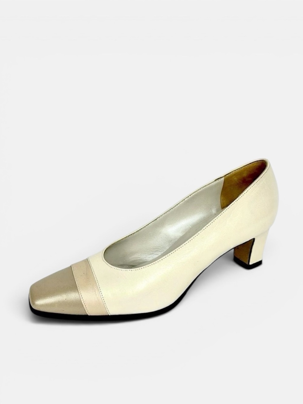 Peter Kaiser Leather Beige Pumps size 7 1/2